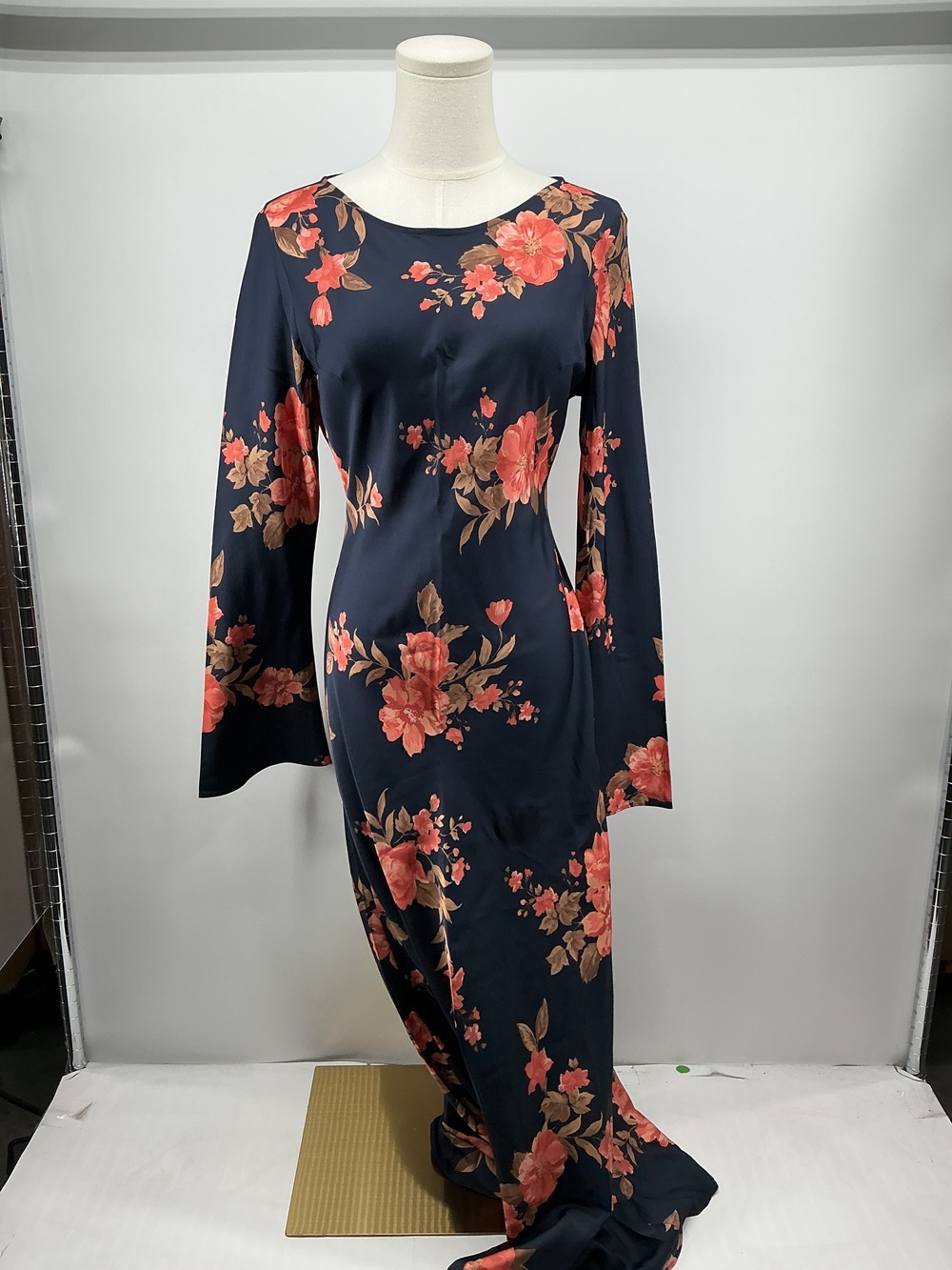 Washable Stretch Silk Long Sleeve Maxi Dress